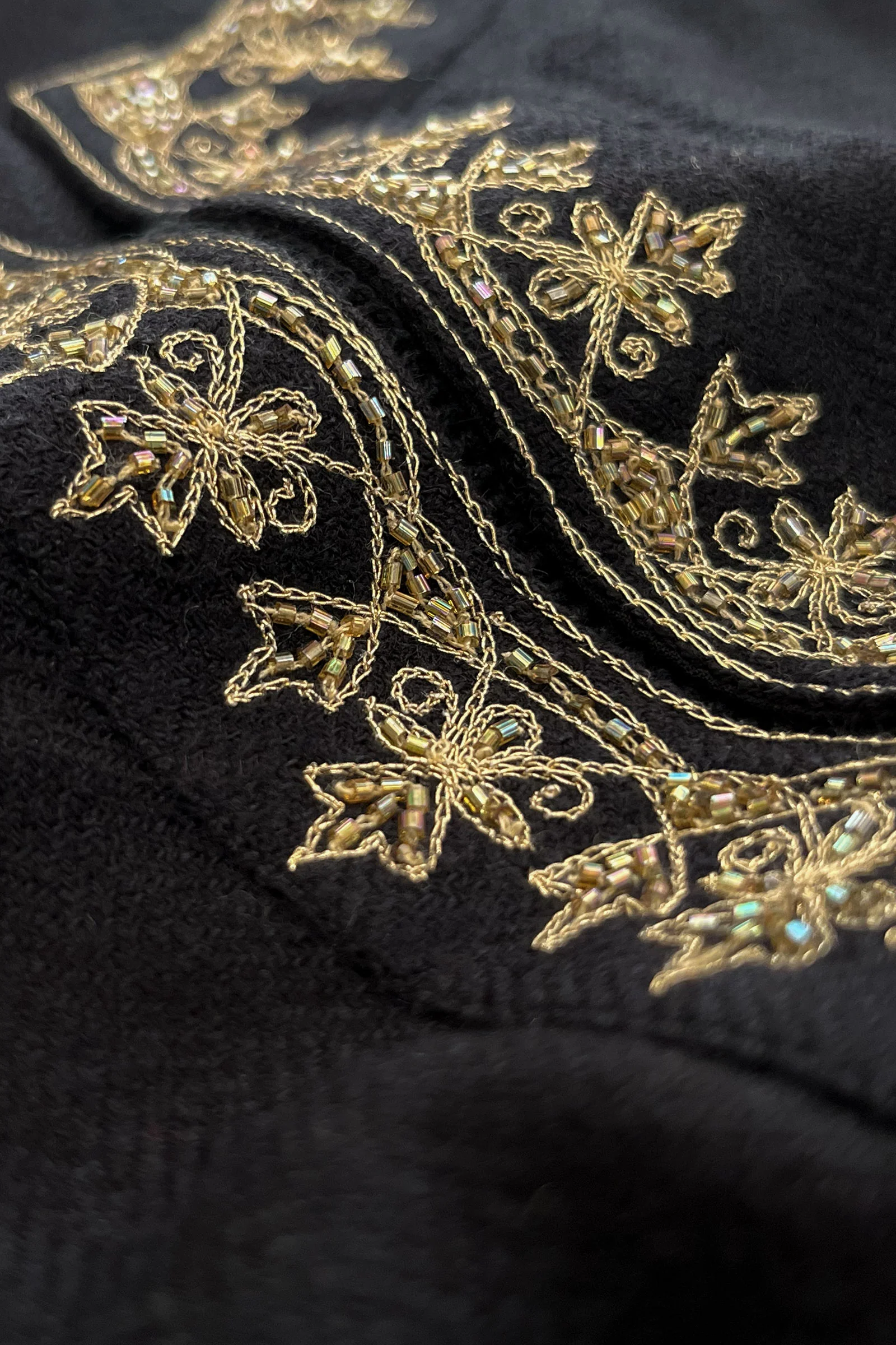 Naadirah Tazmeen Faux Wool Kurta - Image 3