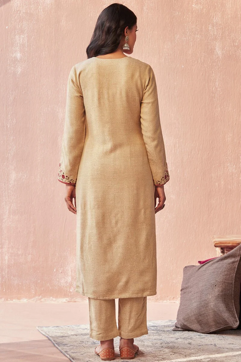 Naadirah Zeena Faux Wool Kurta - Image 9