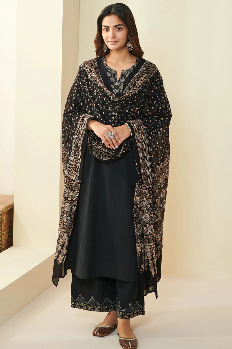 Naadirah Zeenat Handloom Kurta - Image 4