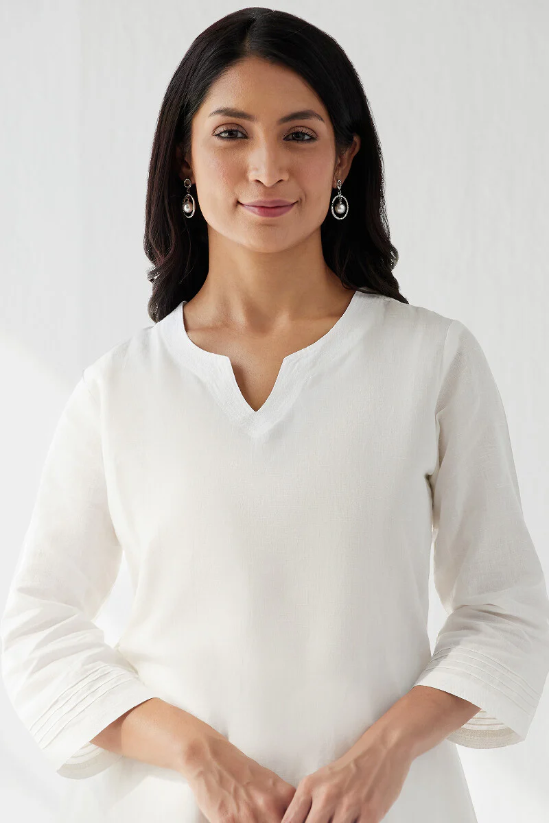 Naadirah Zoya White Cotton Linen Kurta