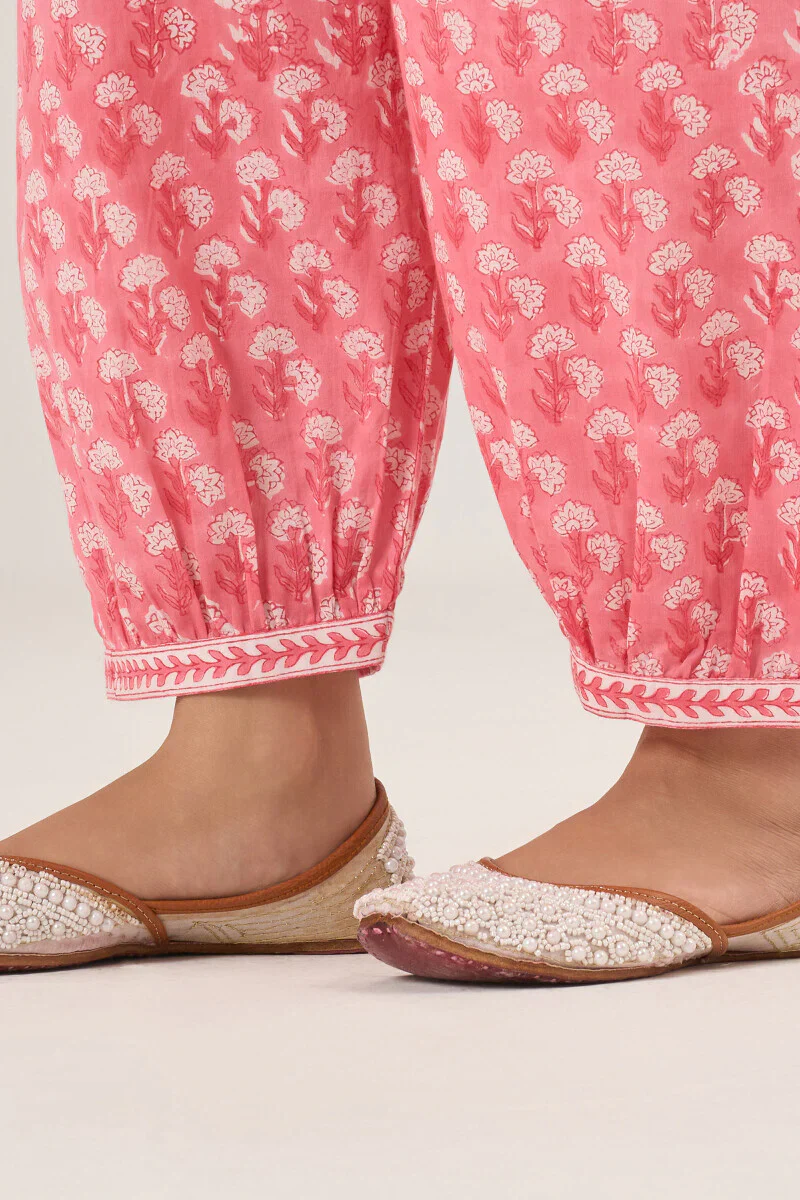 Surplus: Nasrine Aafiya Sanganeri Izhaar Pants - Image 2