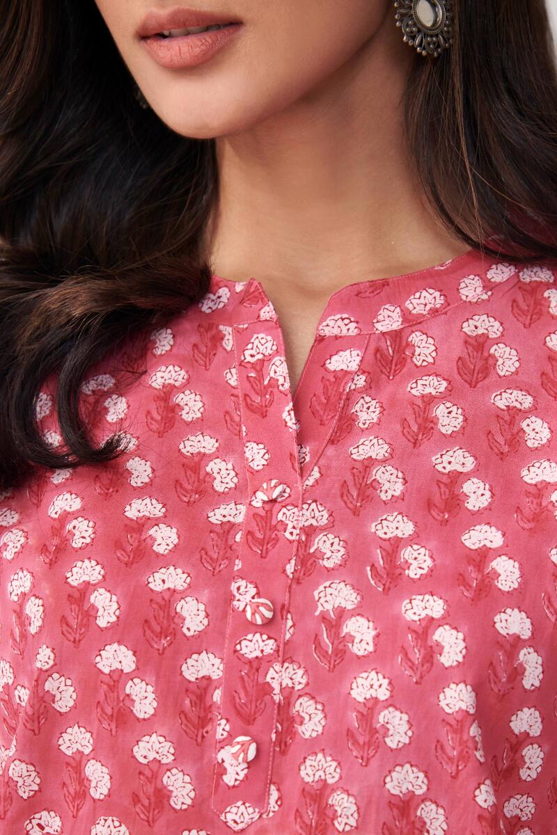 Nasrine Farhat Sanganeri Pyjama Set - Image 2