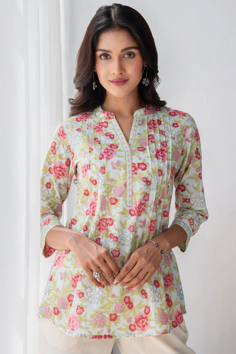 Nasrine Mahira Sanganeri Top