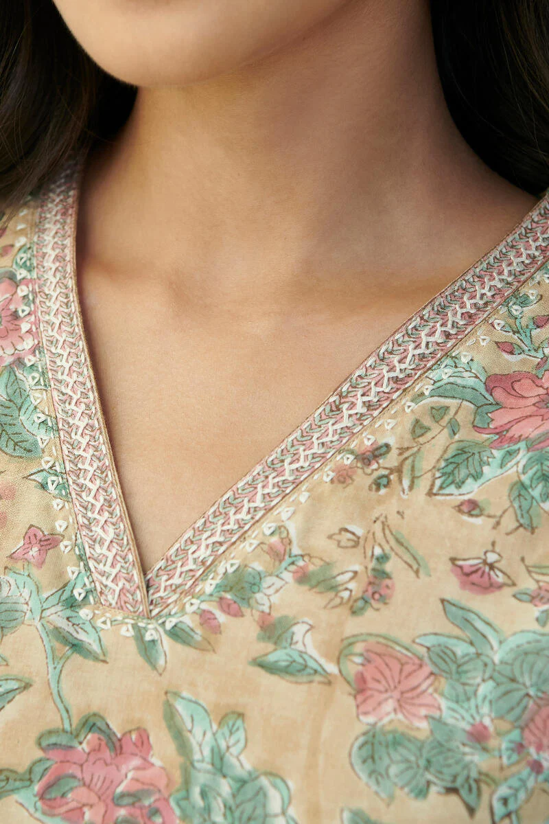 Nasrine Parveen Sanganeri Kaftan - Image 3