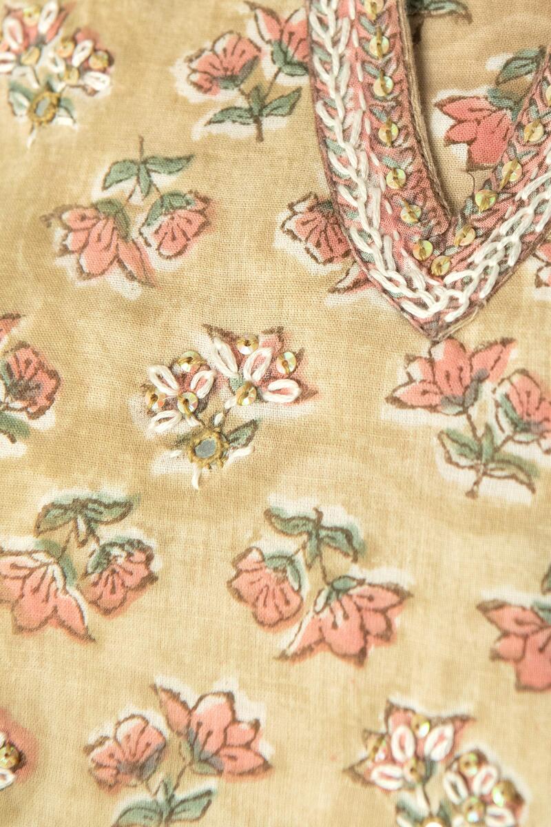 Nasrine Yasmine Sanganeri Kurta - Image 7