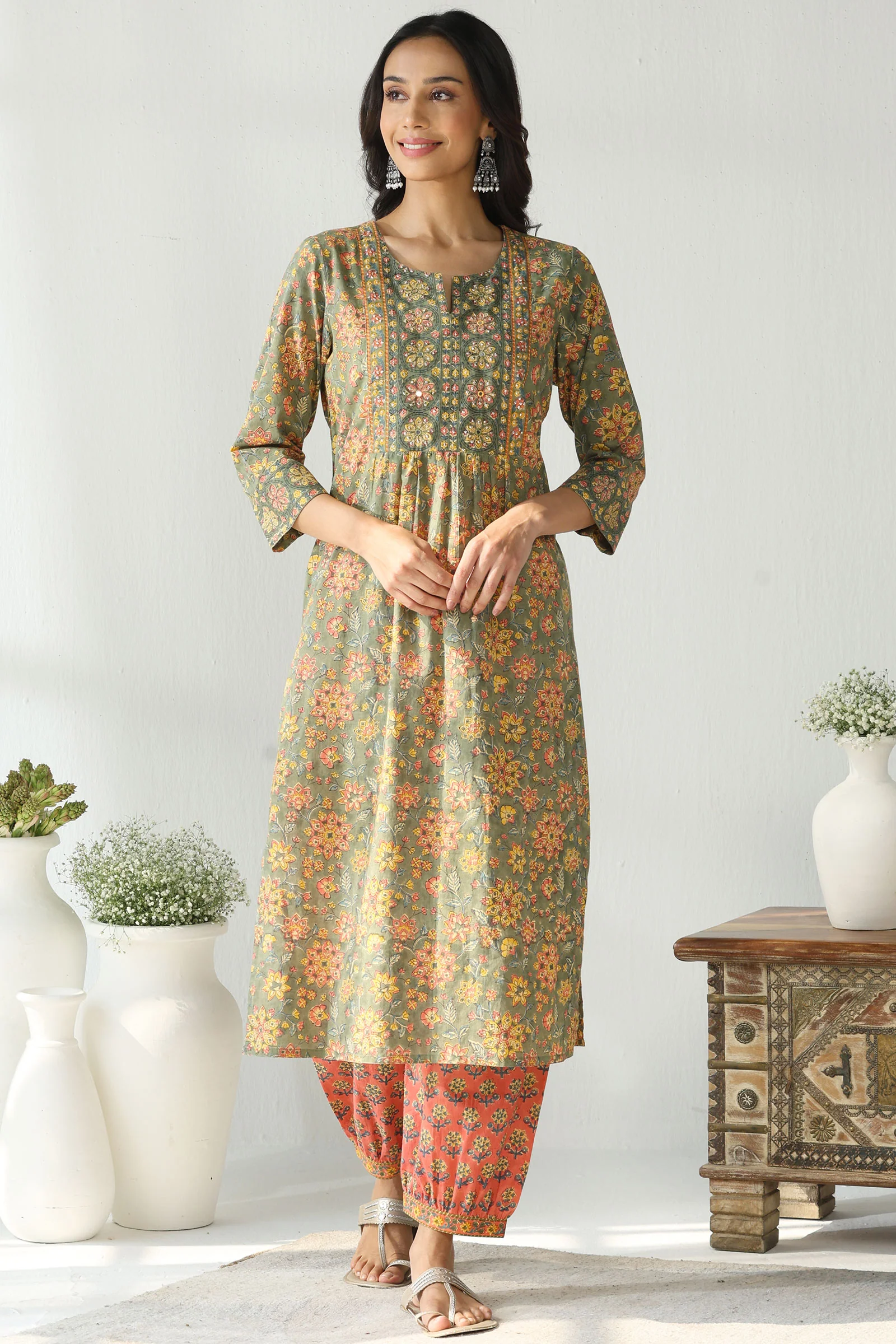 Nayanjal Zainab Sanganeri Kurta - Image 2
