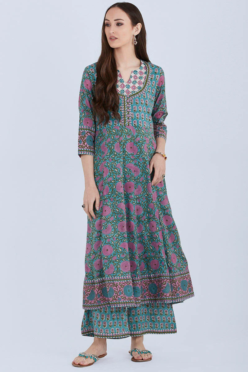 Nazm Jia Kurta