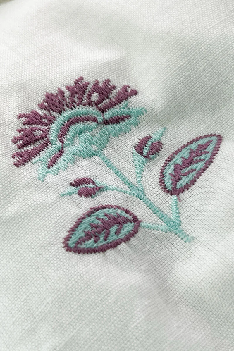 Nazm Sahira White Kurta - Image 3