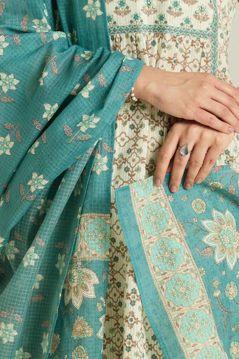 Nazmin Dupatta - Image 4