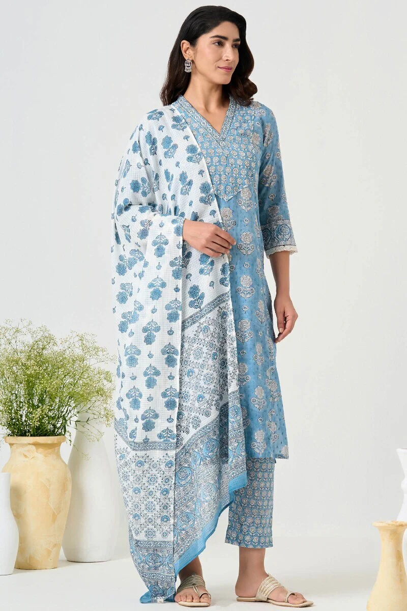 Neelofar Fiza Dupatta - Image 3