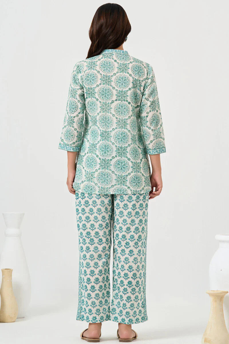 Surplus: Neelofar Leela Sanganeri Co-ord Set - Image 5