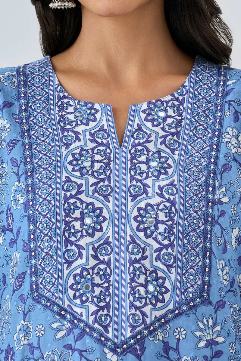 Surplus: Neelofar Mahira Sanganeri Kurta - Image 4