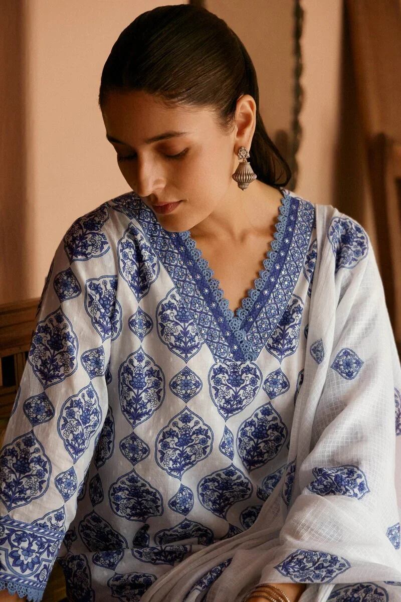 Surplus: Neelofar Sanganeri Kurta