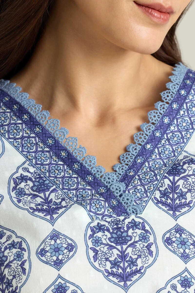 Surplus: Neelofar Sanganeri Kurta - Image 5