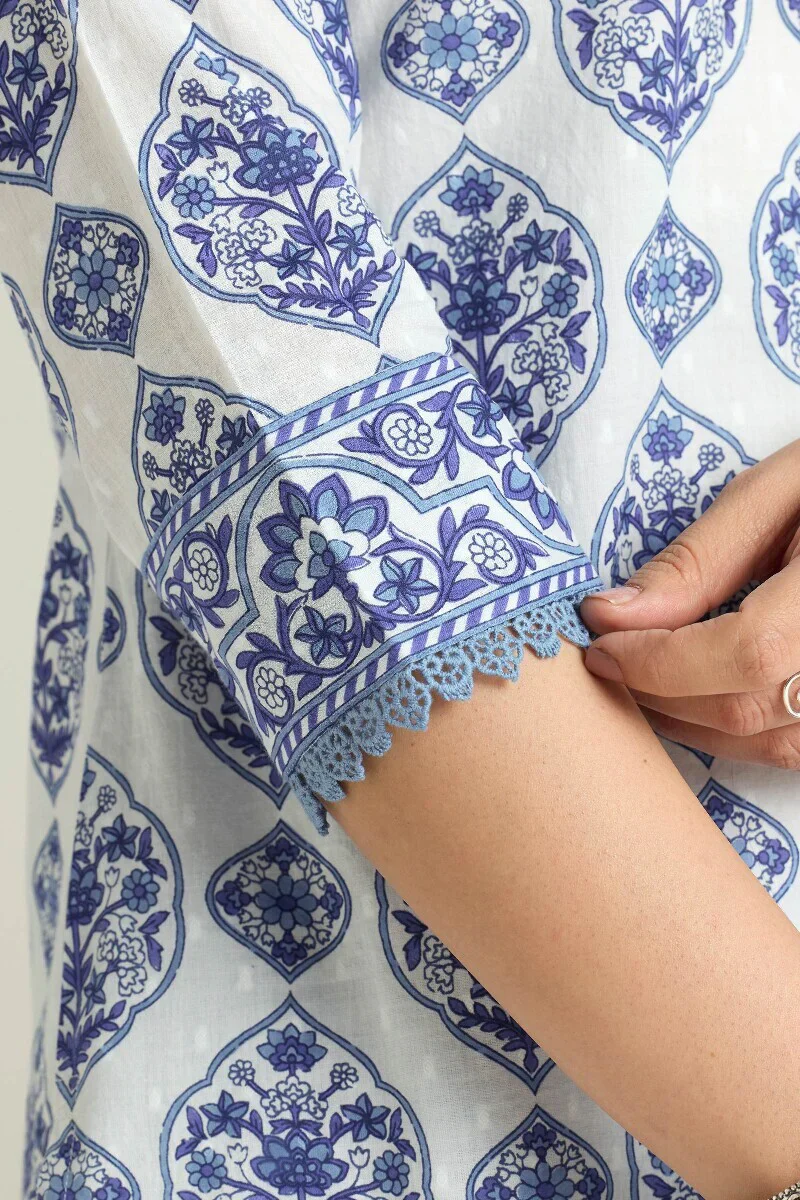 Surplus: Neelofar Sanganeri Kurta - Image 6
