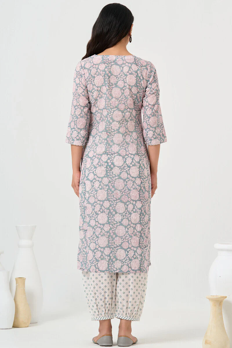 Surplus: Neelofar Shabnam Sanganeri Kurta - Image 7