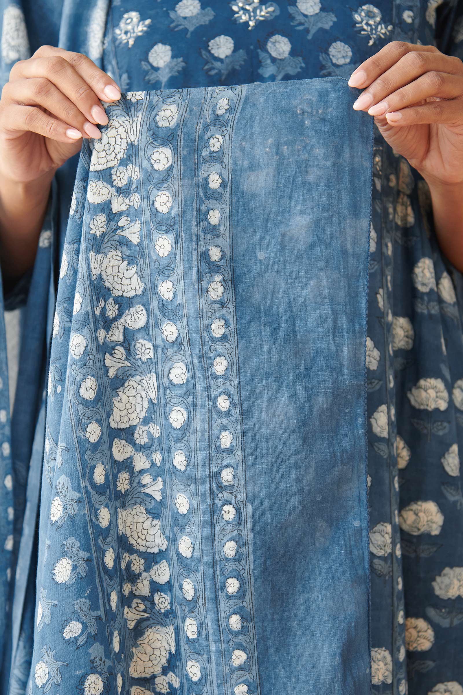 Noor Aasira Bagru Dupatta - Image 4