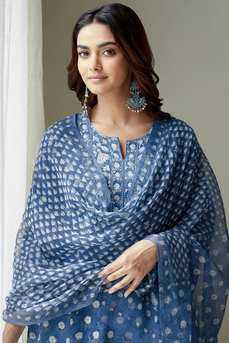 Noor Faheeza Kurta - Image 7