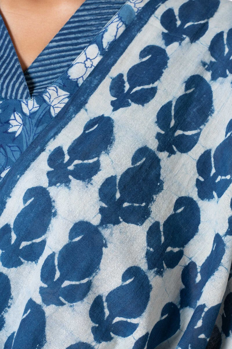 Noor Nazrina Indigo Dupatta - Image 2