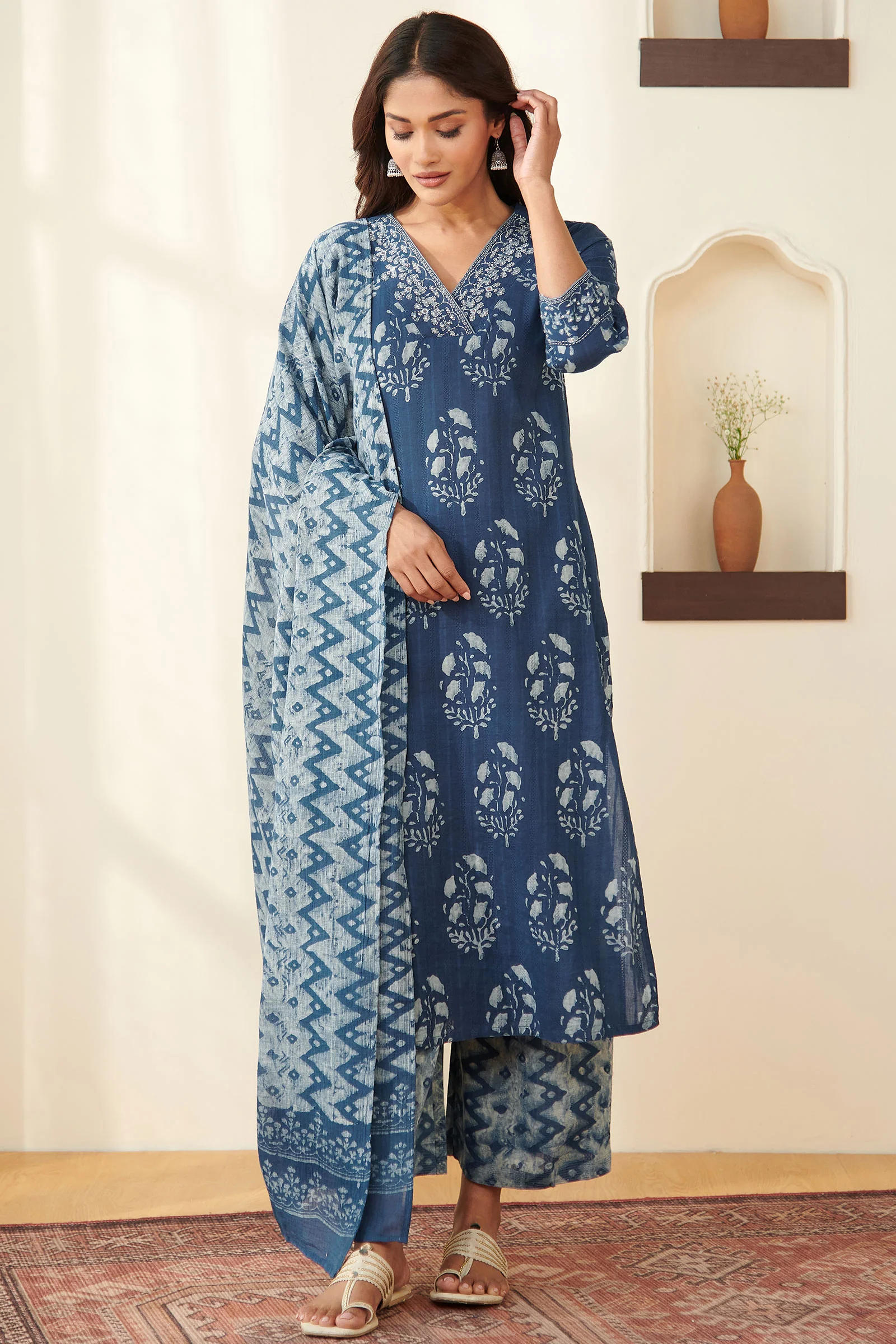 Noor Rumaisa Akola Kurta - Image 7