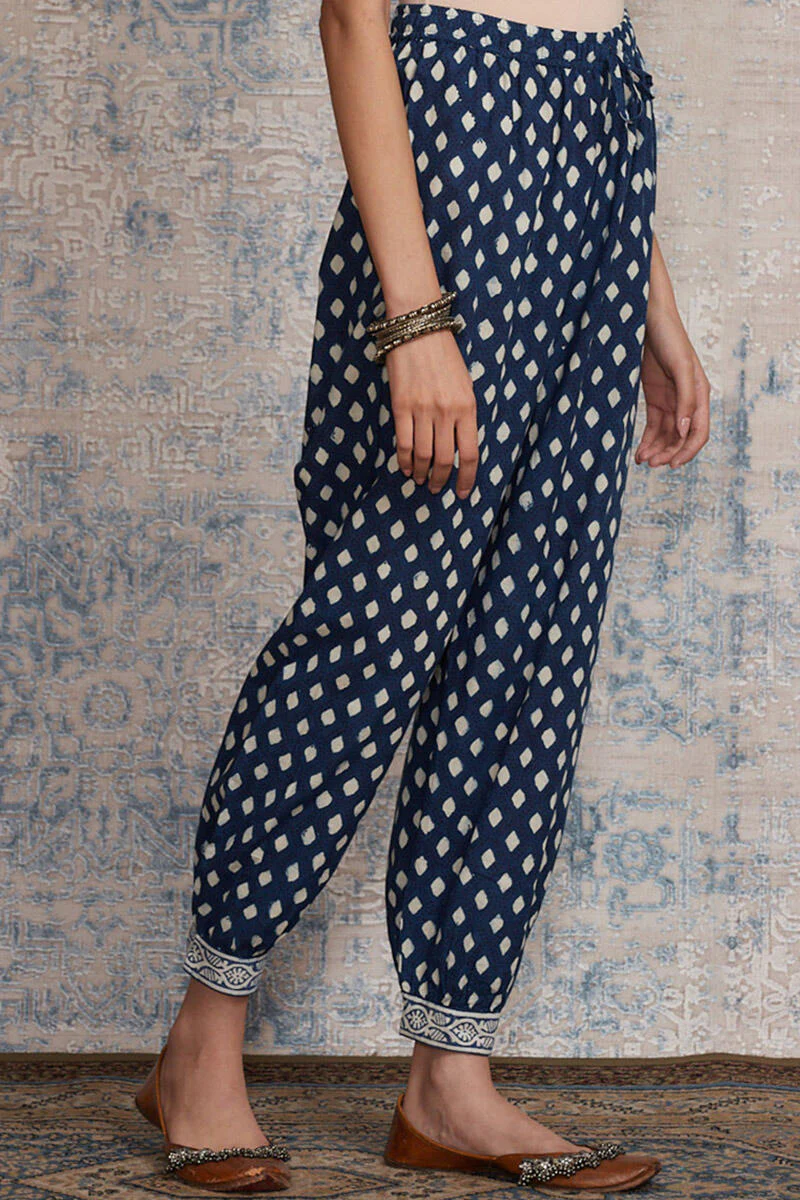 Nurtaj Kashaf Izhaar Pants - Image 2