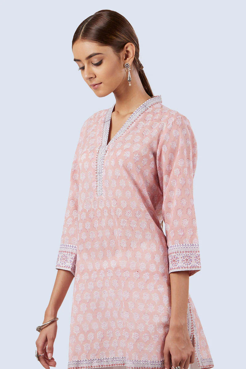 Pink - Image 4