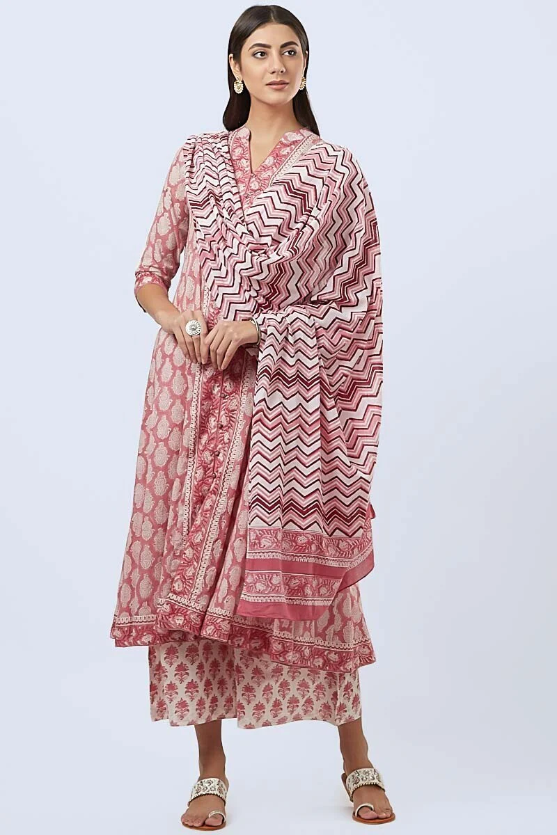 Pink - Image 6