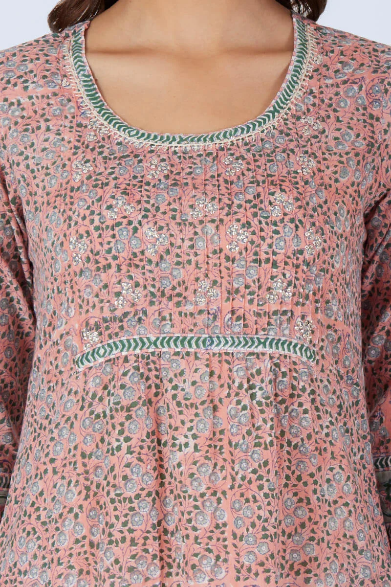 Pink - Image 6