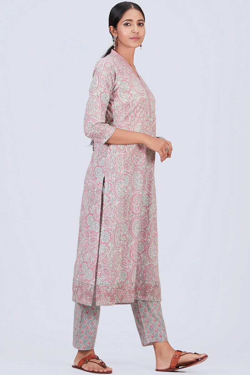 Pink - Image 2