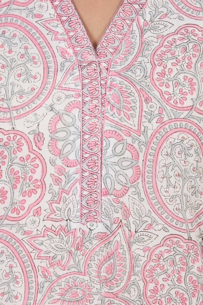 Pink - Image 6