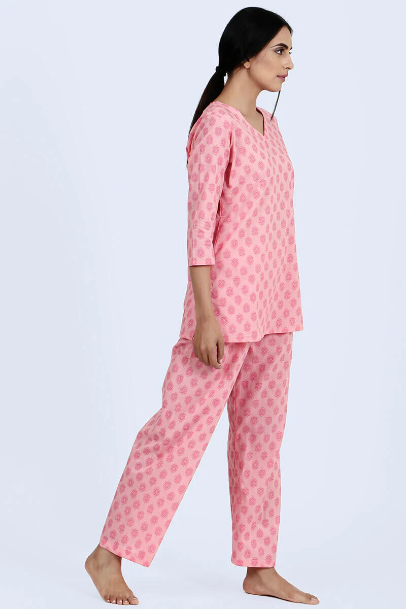 Pink nightsuit - Image 2