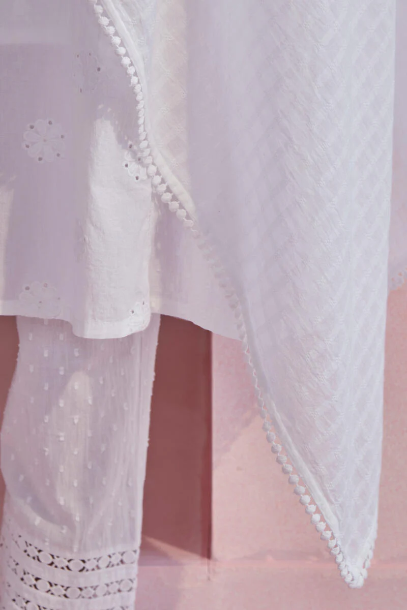 Raahat Sameera White Dupatta - Image 4