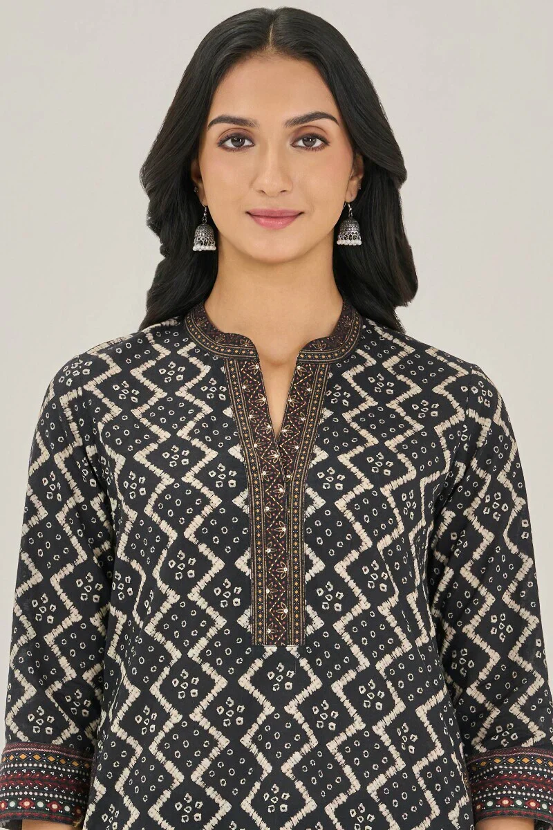 Surplus: Rangrez Aahana Short Kurta