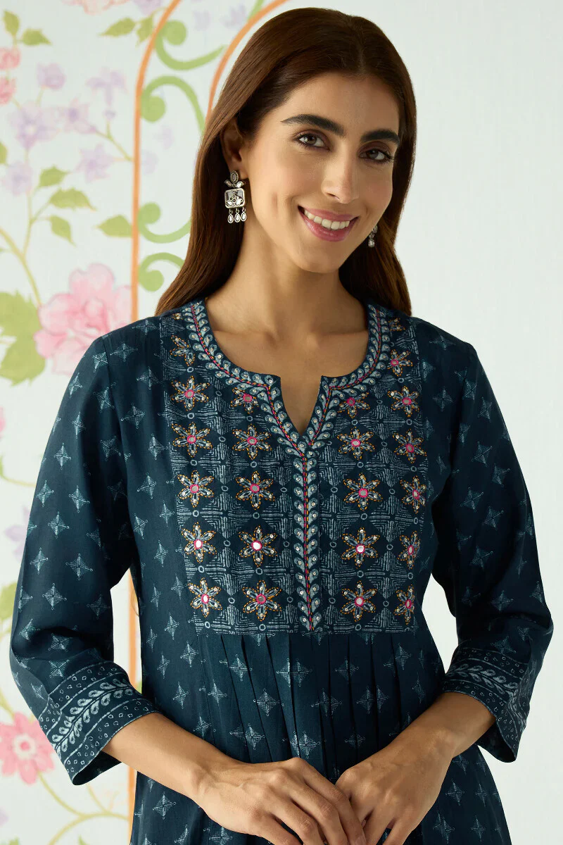 Surplus: Rangrez Fizah Kurta
