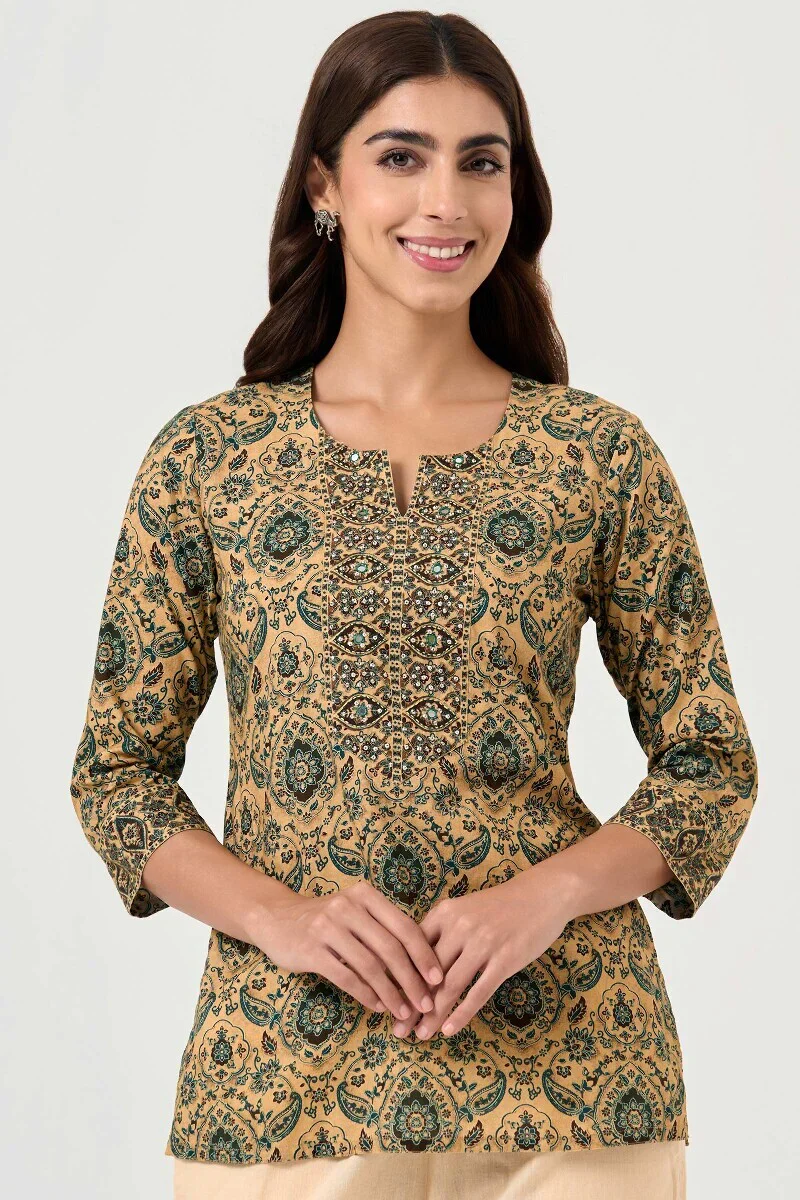 Surplus: Rangrez Kiran Top
