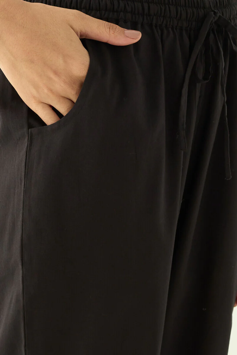 Rangrez Mahira Narrow Pants - Image 4