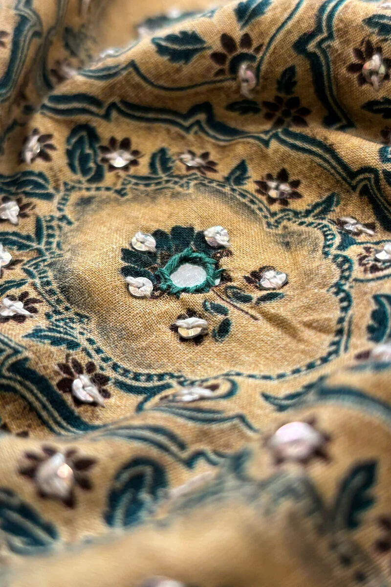 Surplus: Rangrez Naziya Kurta - Image 2