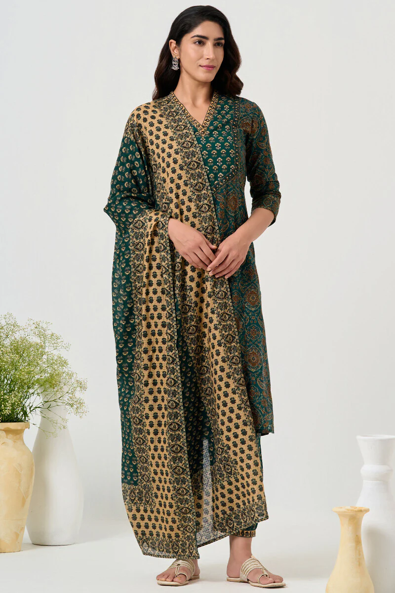 Rangrez Nazrina Izhaar Pants - Image 3