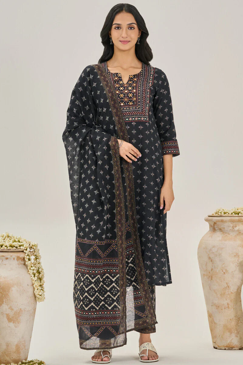 Surplus: Rangrez Zaaida Kurta - Image 6