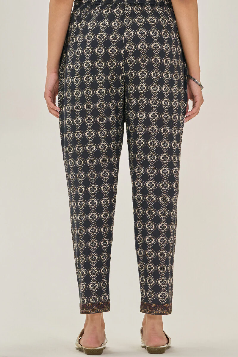 Rangrez Zaaida Narrow Pants - Image 5