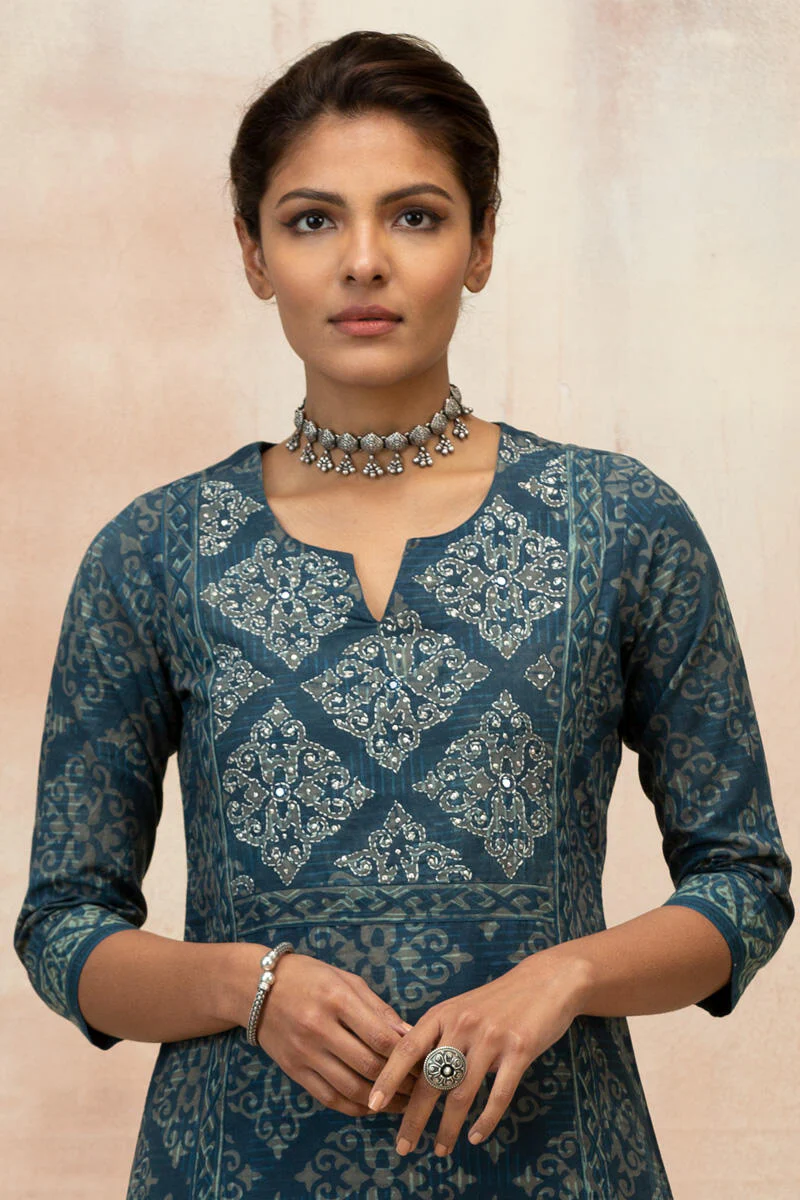 Rehnuma Afreen Kurta