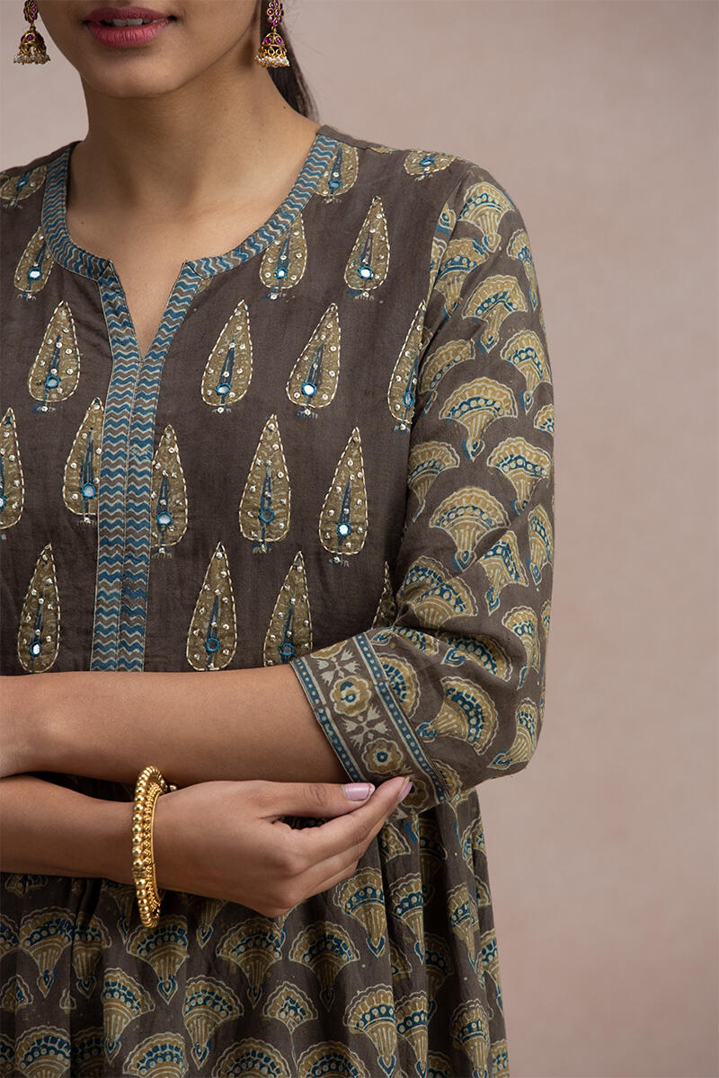 Rehnuma Farah Kurta - Image 5