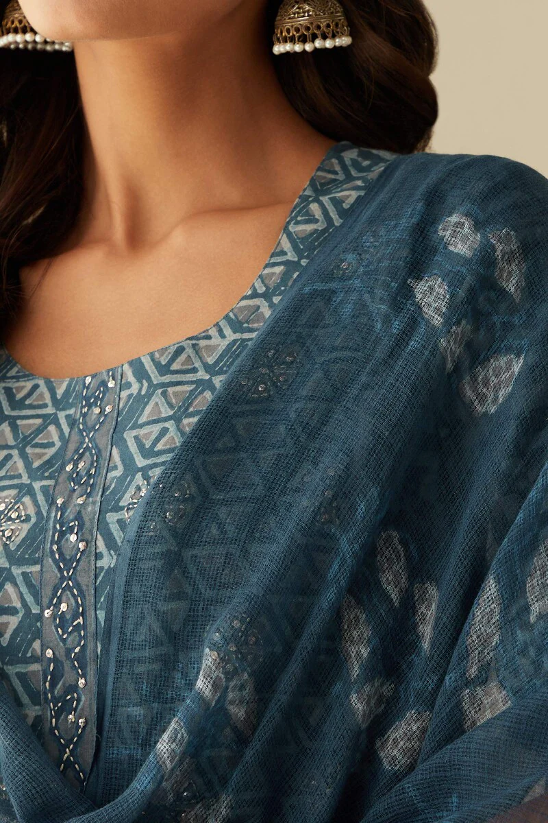 Rehnuma Zara Dupatta - Image 2
