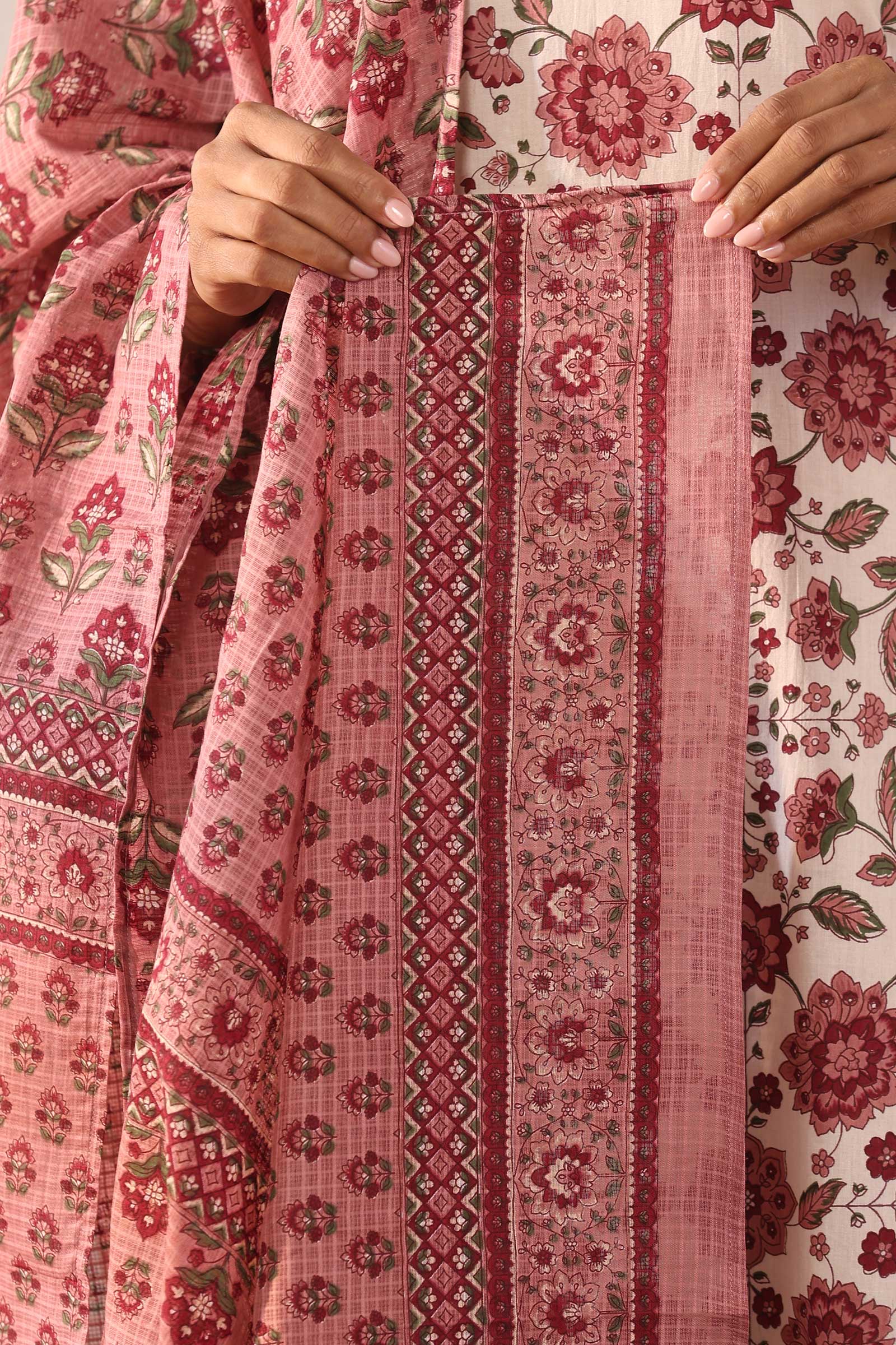 Surplus: Rosheen Fizah Dupatta - Image 4