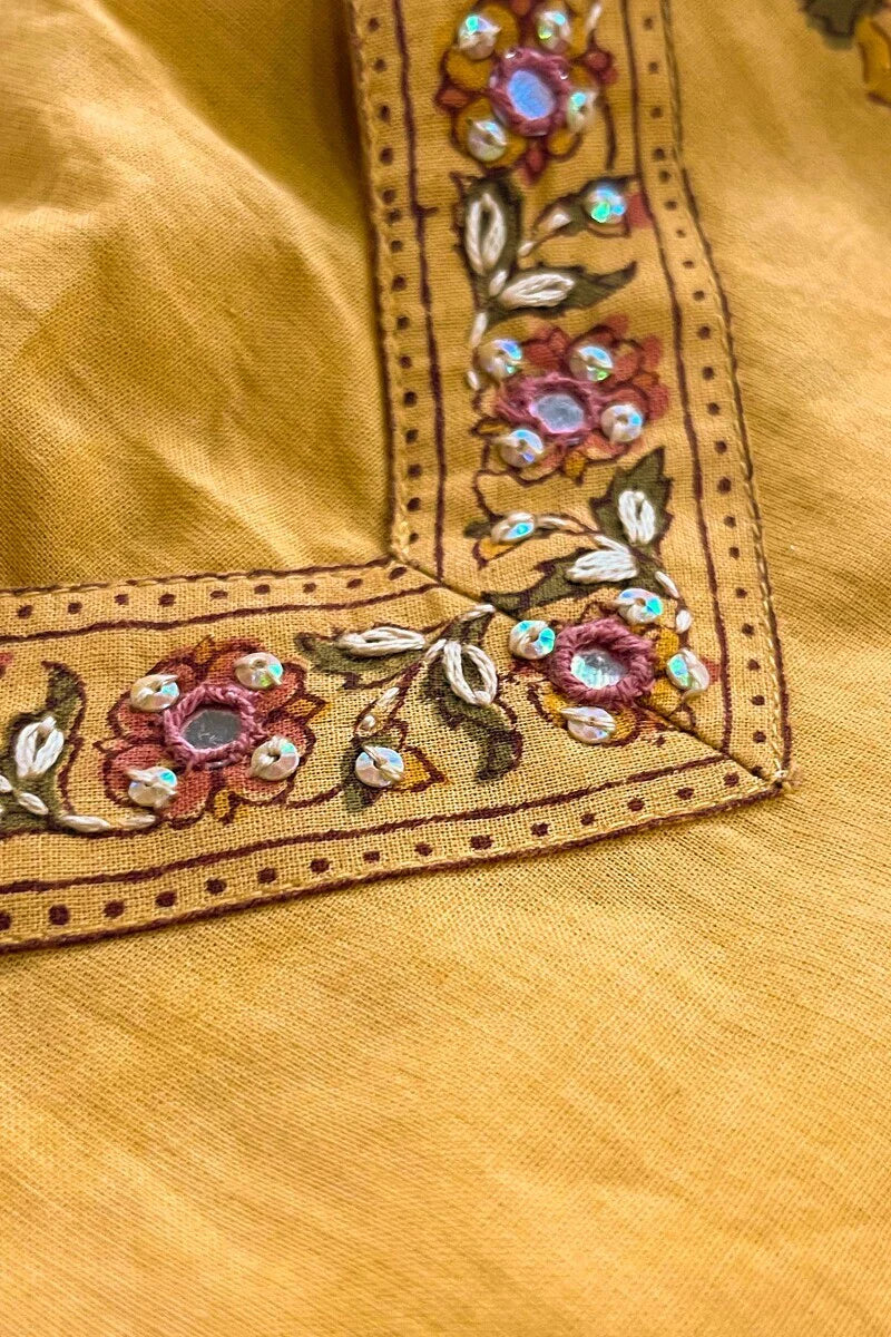 Rosheen Mahi Sanganeri Kurta - Image 3