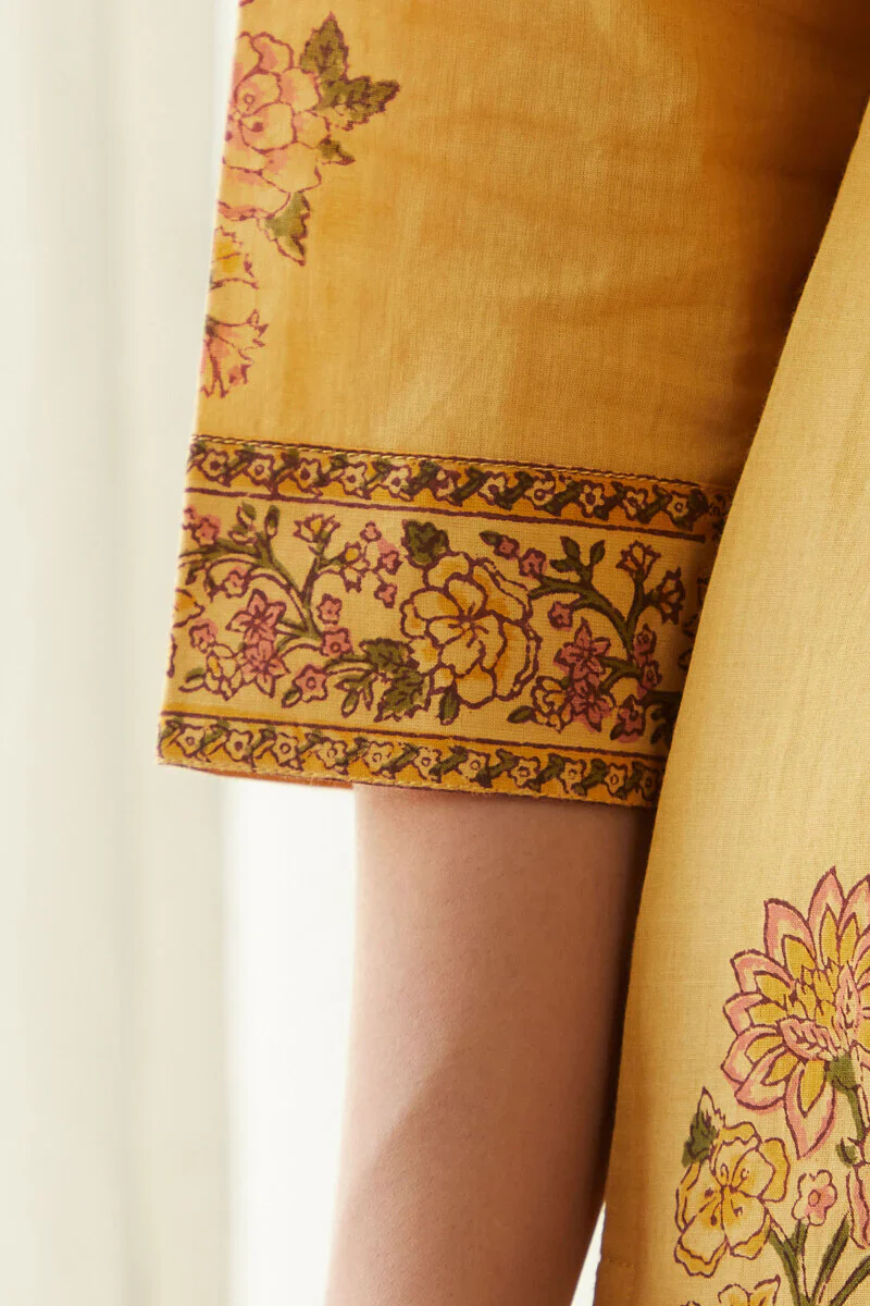 Rosheen Mahi Sanganeri Kurta - Image 6