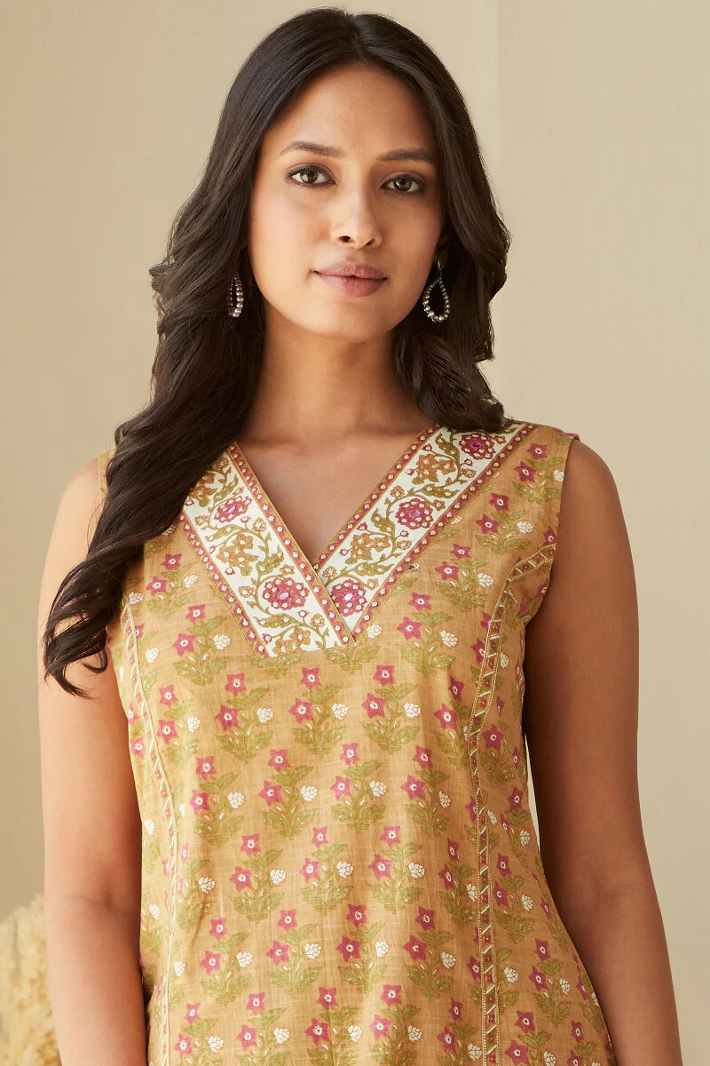 Rosheen Mehr Sanganeri Kurta