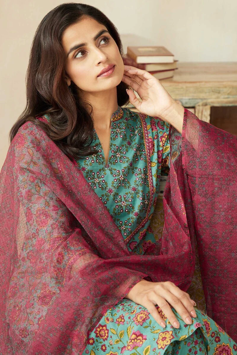 Rosheen Nafisa Sanganeri Kurta - Image 7