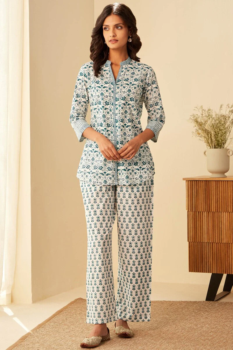 Rosheen Ruhi Loungewear Set - Image 3