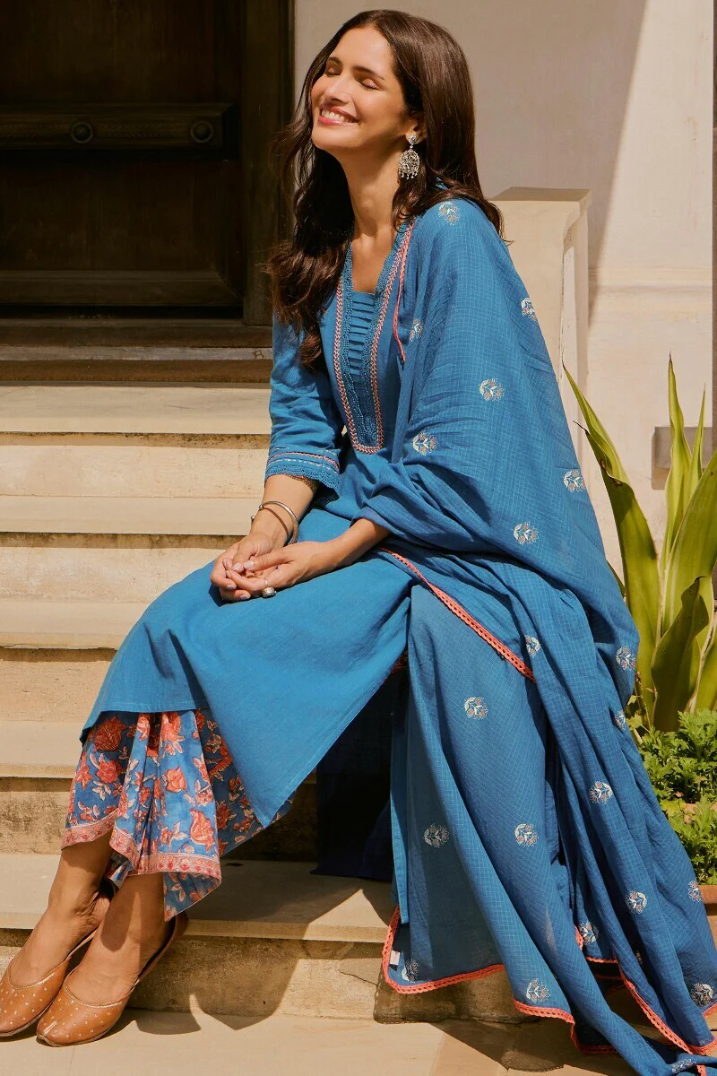 Rosheen Safina Sanganeri Farsi - Image 3